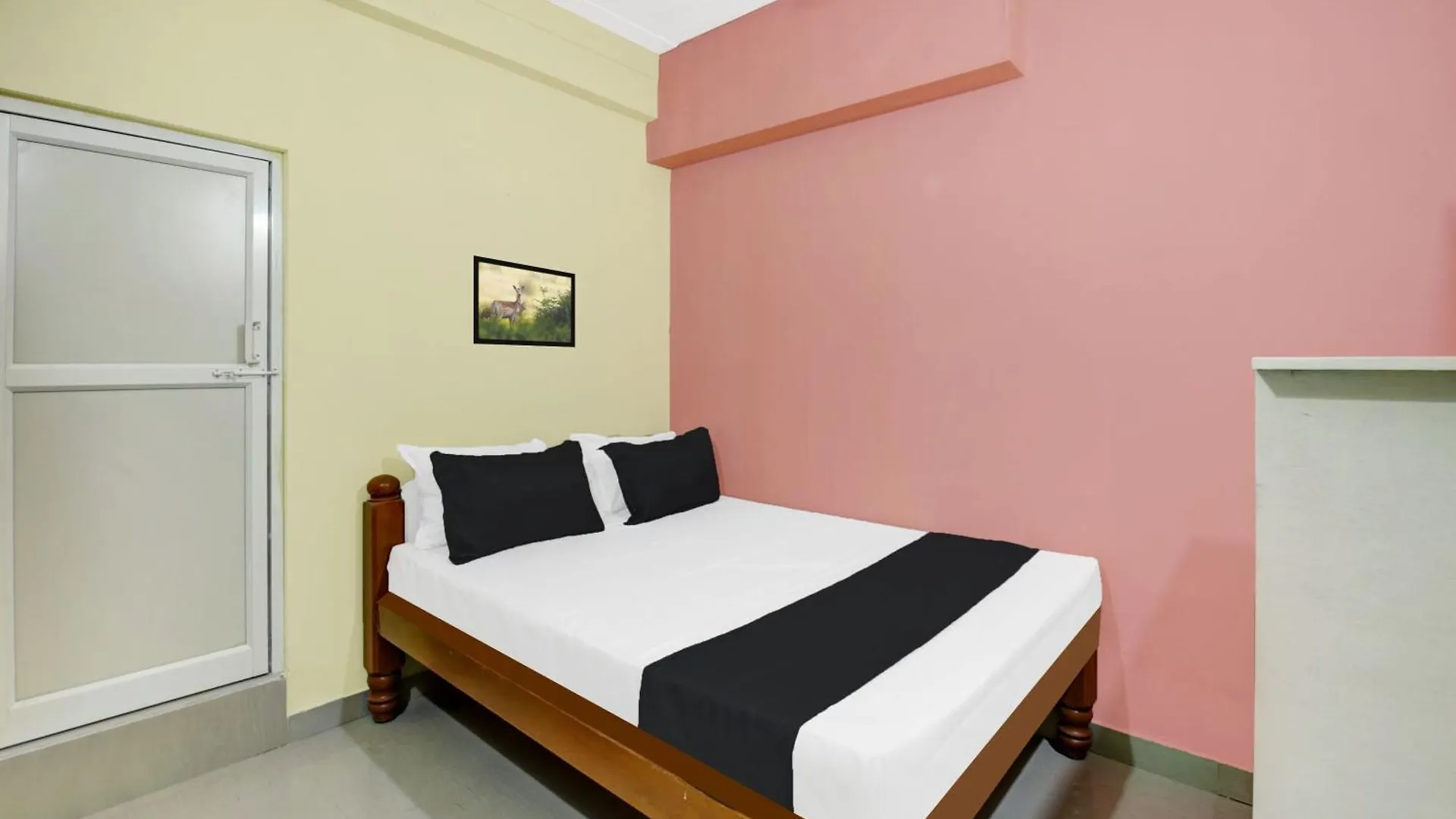 ***  Hotel O Isiri Rooms Kalvadi Indien